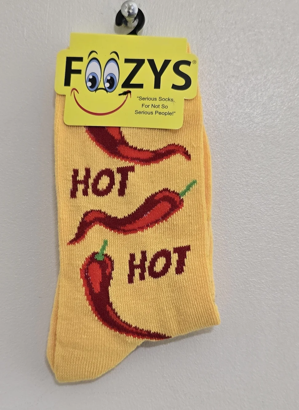 new FOOZYS‎ Hot Chilli Peppers Yellow Crew Socks Novelty size 9-11 unisex
